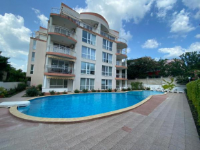 Apartments in complex Atrium